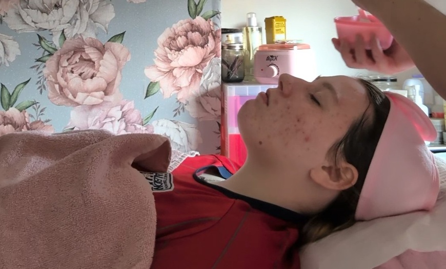 Image 2: Up to 35% Off on Facial at Belle s Beauty Haven