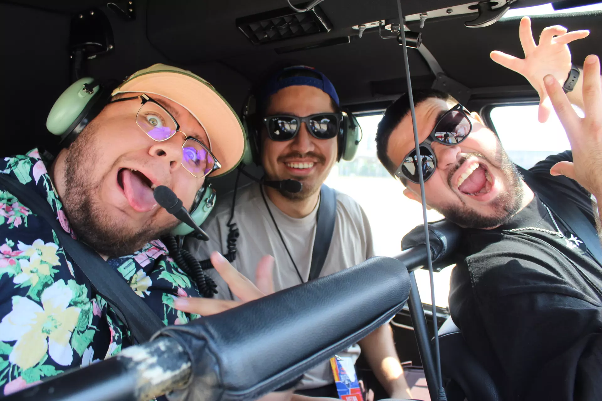 Thrilling Helicopter Tours & Coastal Flights – Fort Myers Beach