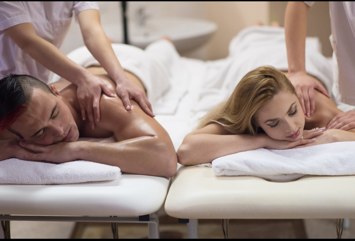 Enjoy 60 Minute Couples Massage for Two at 168 Massage