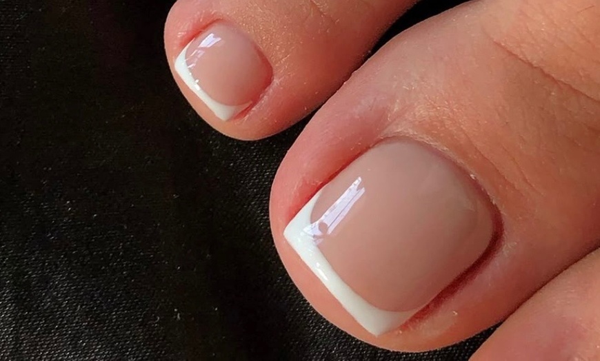 Image 2: Séance de beauté des ongles et vernis semi-permanent à Paris