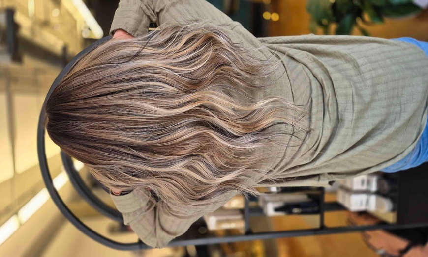 Image 3: One Haircut, Shampoo & Blowout w/w/o Full or Partial Highlights