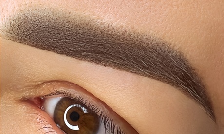 Wykonanie lub laserowe usuwanie makijażu permanentnego Wykonanie lub laserowe usuwanie makijażu permanentnego