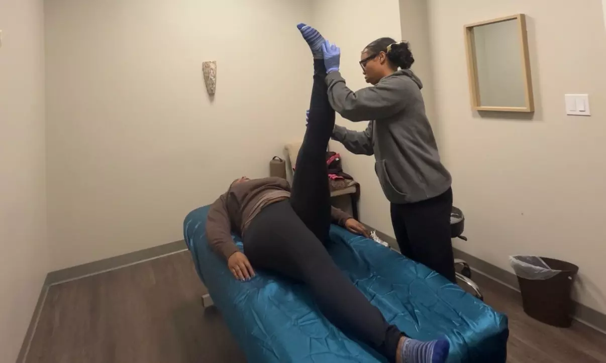 One 45 or 60-Minute Stretch Therapy or Mobility Coaching Session