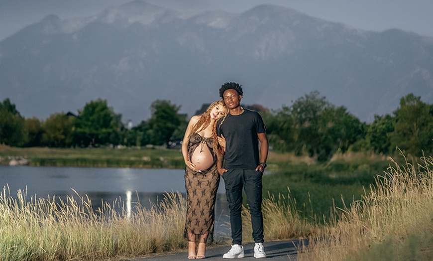 Image 4: Experience April's Photography with 30 or 60 Minute Outdoor Maternity Sessions up to 80% Off