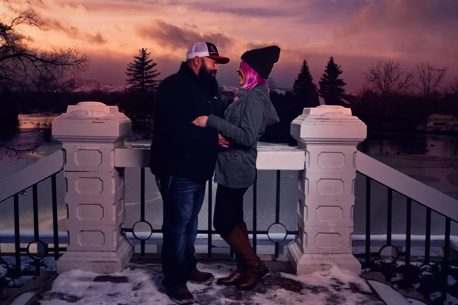 Creative Studio 60 or 90-Minute Photoshoots with Professional Lighting