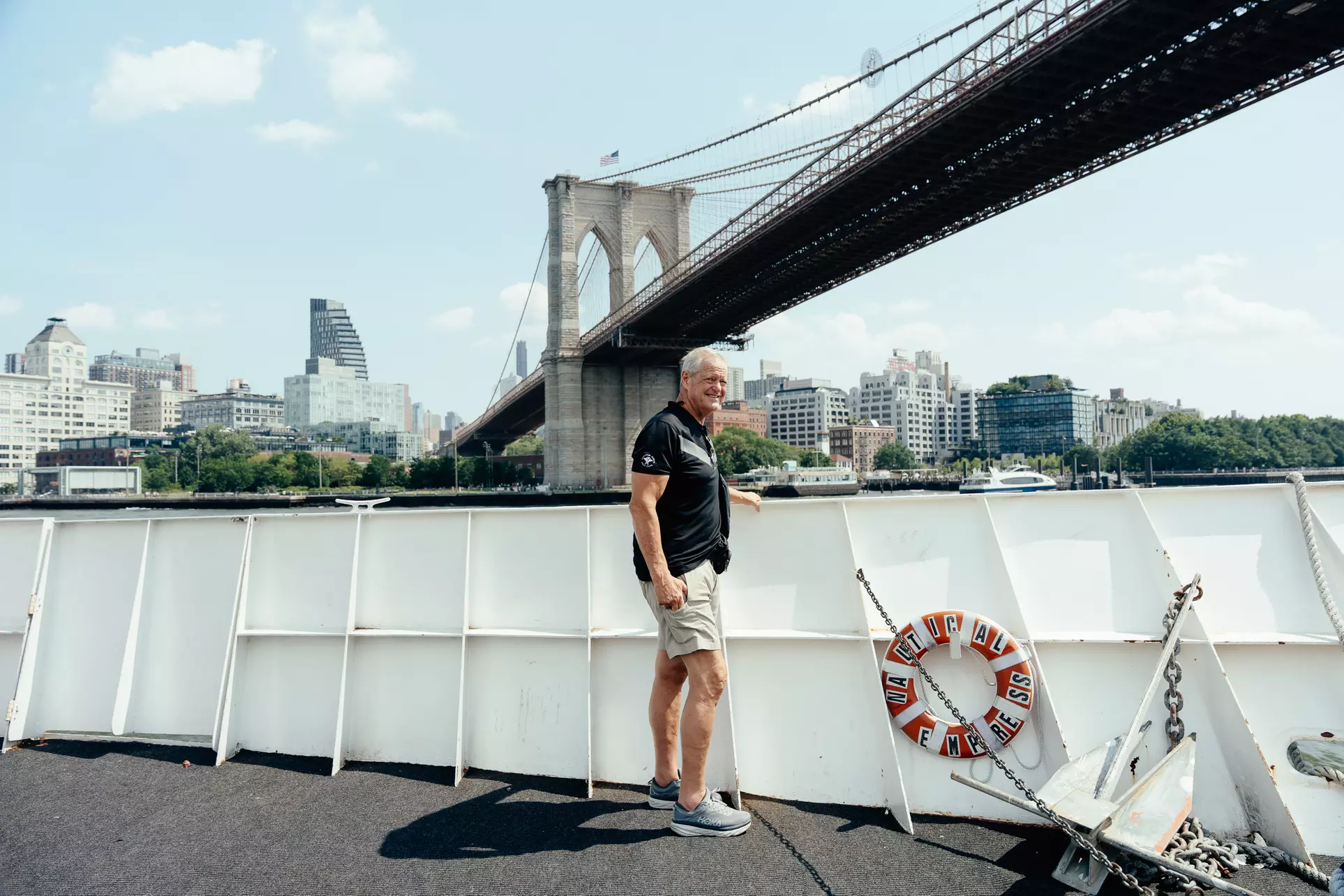 VIP NYC Boat Tour: Liberty Views & Souvenirs for Groups of 1–10