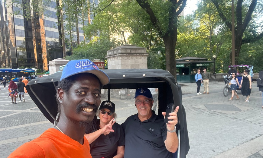Image 5: Classic or Deluxe PediCab Tours in New York