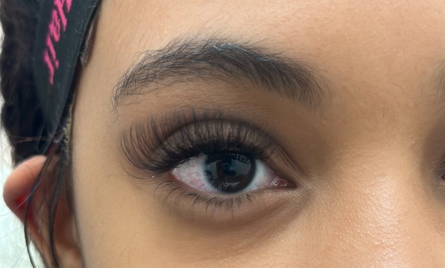 Image 3: Unlock Your Glam Game: Stunning Eyelash Extensions Await