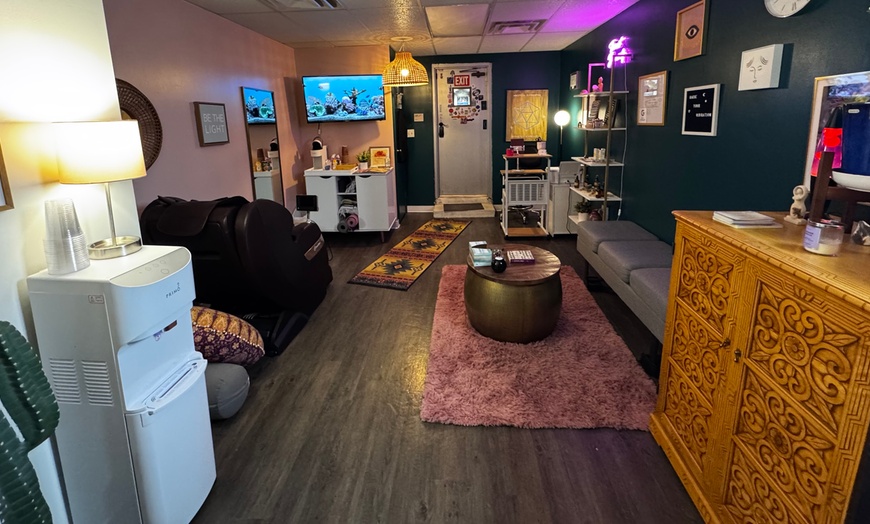 Image 2: Eyelash Lift & Tint with Hot Stones at Mystical Elements, Up To 51% Off