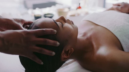 60 Minutes Swedish Massage w/ Aromatherapy - Therami Massage & Bodywork