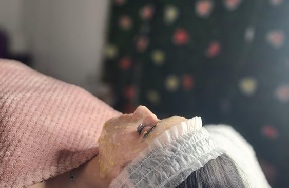 Up to 50% Off on Facial at One Touch Body Contour