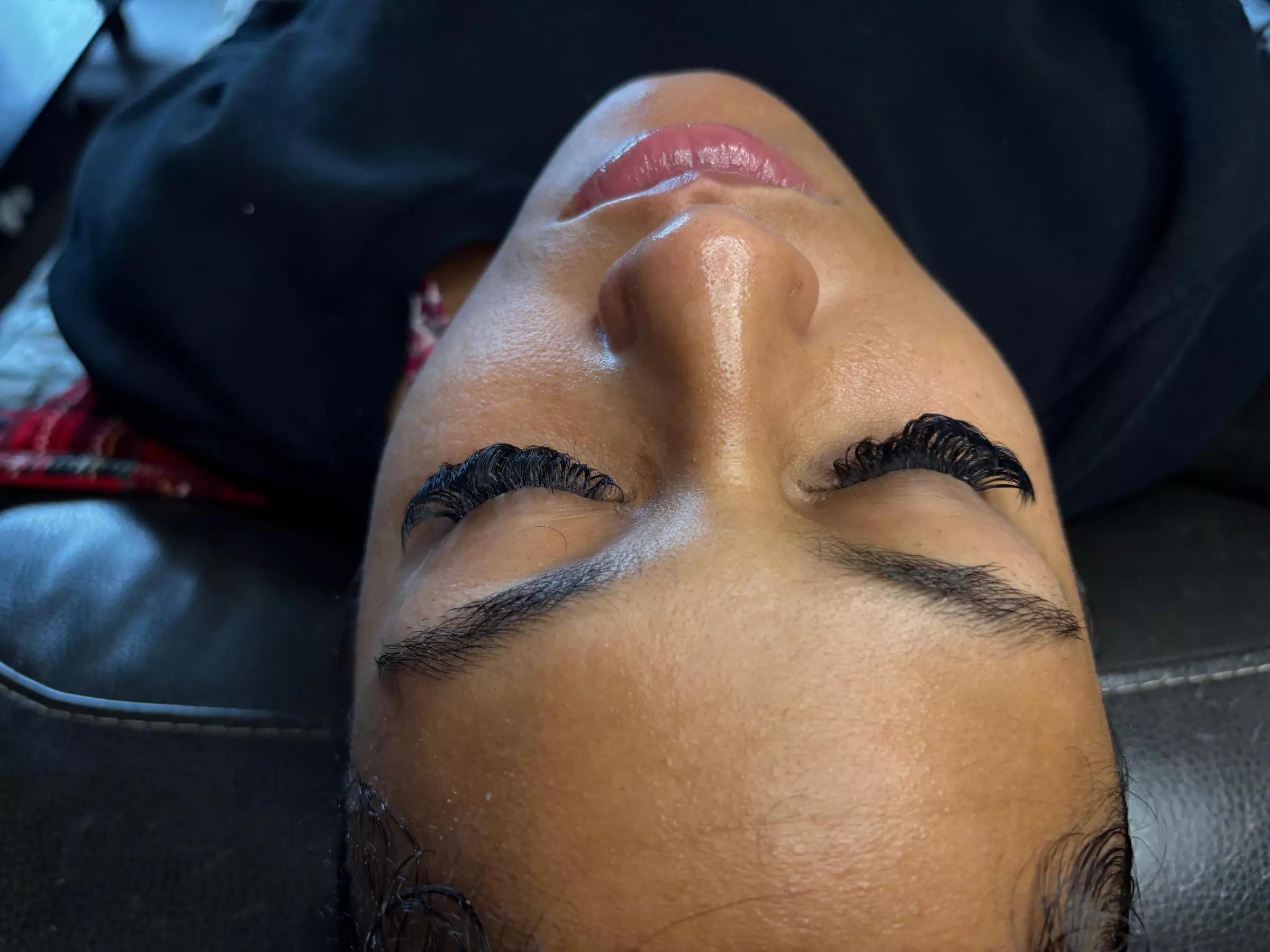 Custom Classic, Hybrid, or Volume Full Lash Sets & Essential Fills