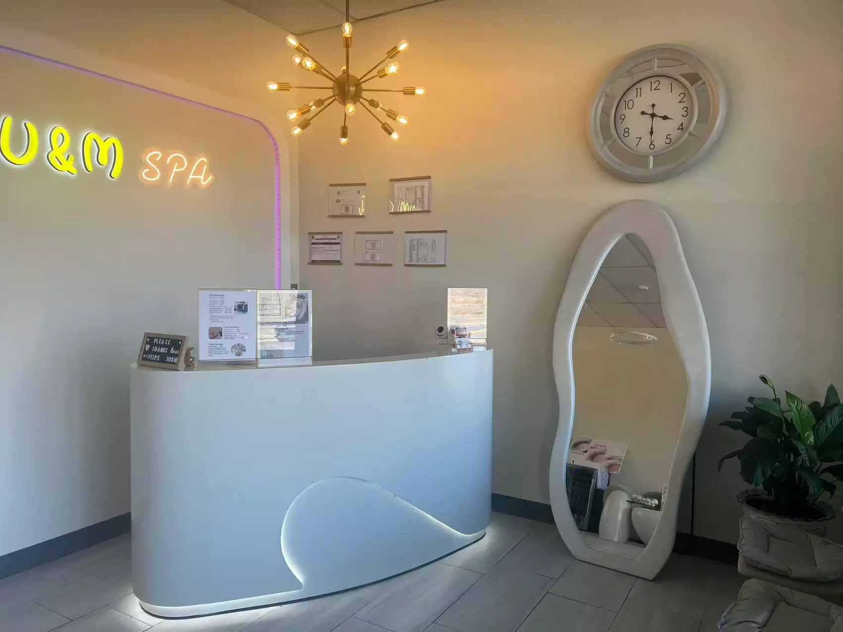 60, 90 or 120 Min VIP Head Spa Package with Massage on Upper-Back + Facial at U&M Spa - Up to 30% OFF