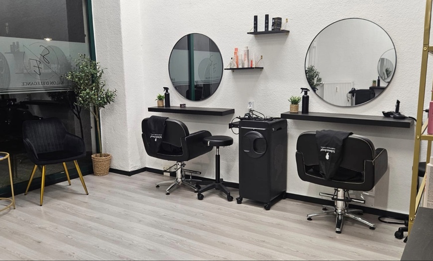 Image 5: Bis zu 60% Rabatt auf den Haarschnitt – Damen bei Salon d'Élégance