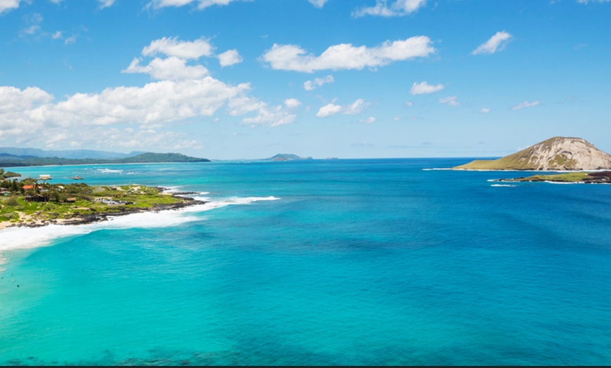 Image 1: Small-Group Circle Island Tour – Comfortable & Personalized Experience