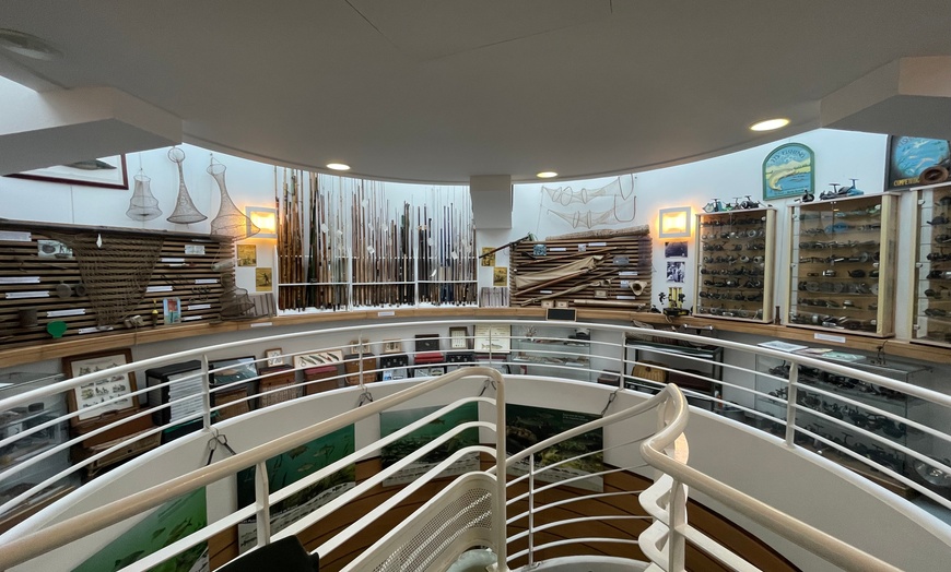 Image 7: Entrée pour la Maison de la Pêche et de la Nature de Levallois