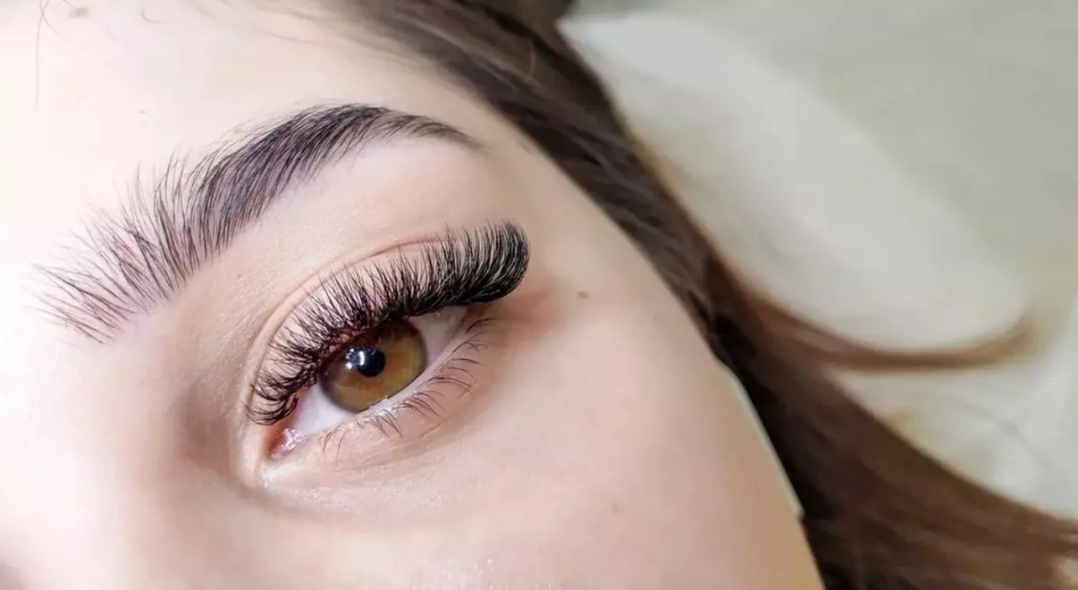 Get Full Set Eyelash Extensions
