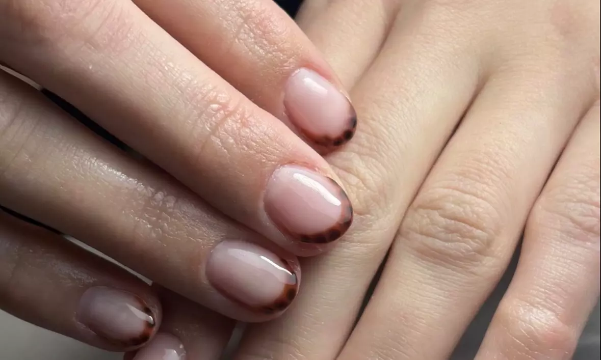 Sublimez vos ongles avec les options de semi-permanent