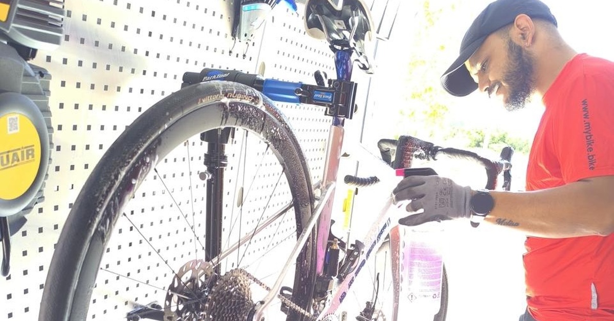 Revisión completa de bicicleta a domicilio en Barcelona