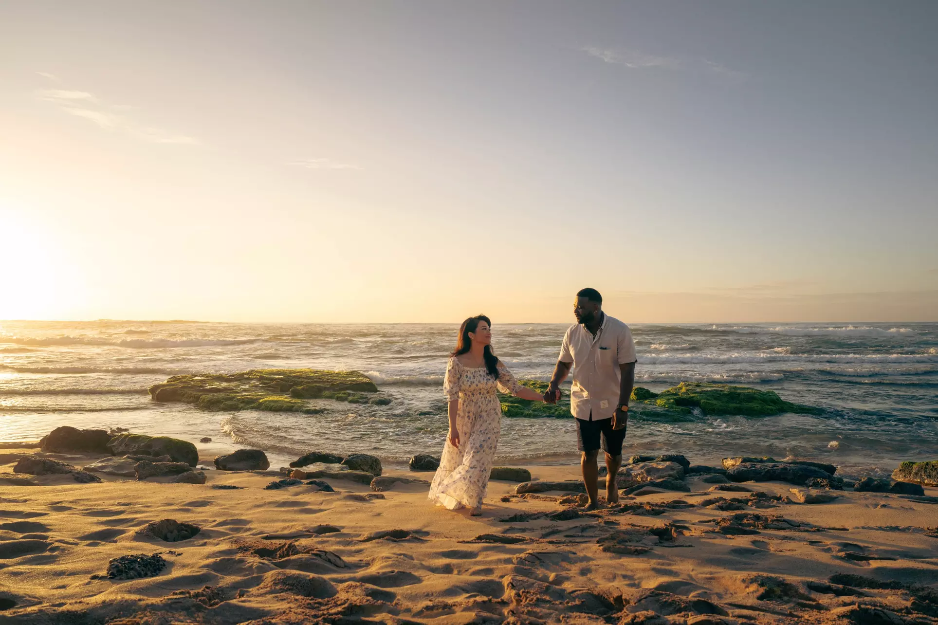 Capture Stunning Moment of 30-Minute Family Photo or Proposal Session 