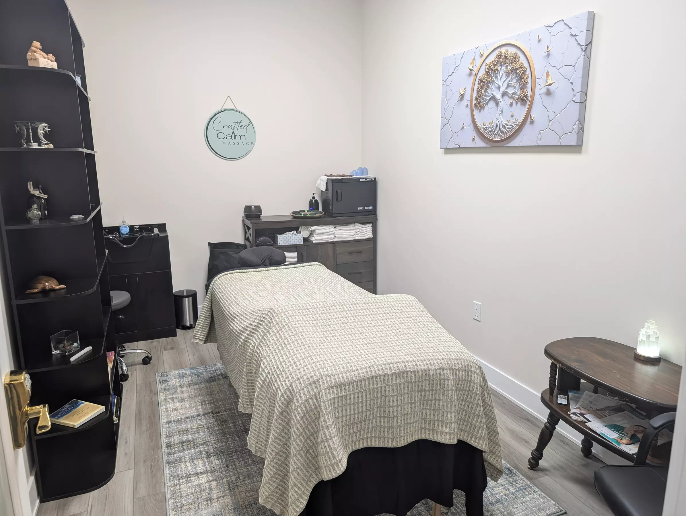 60 or 90-Minute Swedish, Therapeutic, or Lymphatic Drainage Massage