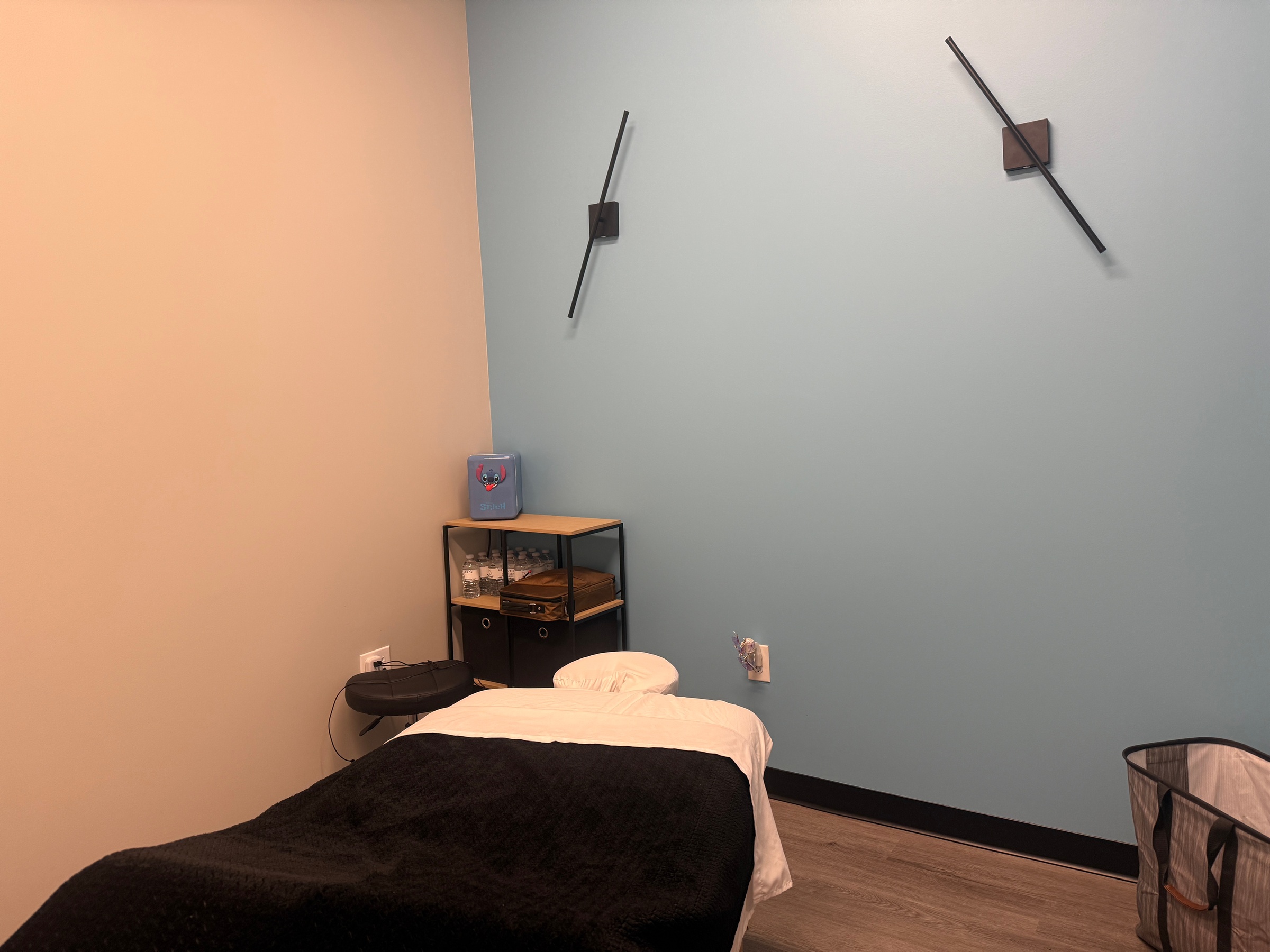 Unwind with a 60 or 90-Minute Full Body Massage at Relaxation Studio