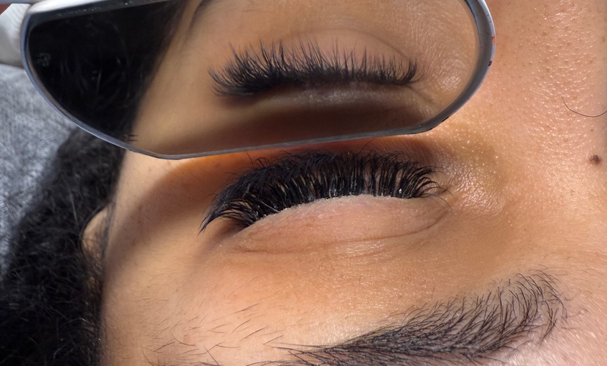 Image 1: Lash Perfection: Classic or Volume Full Sets with Optional Fill
