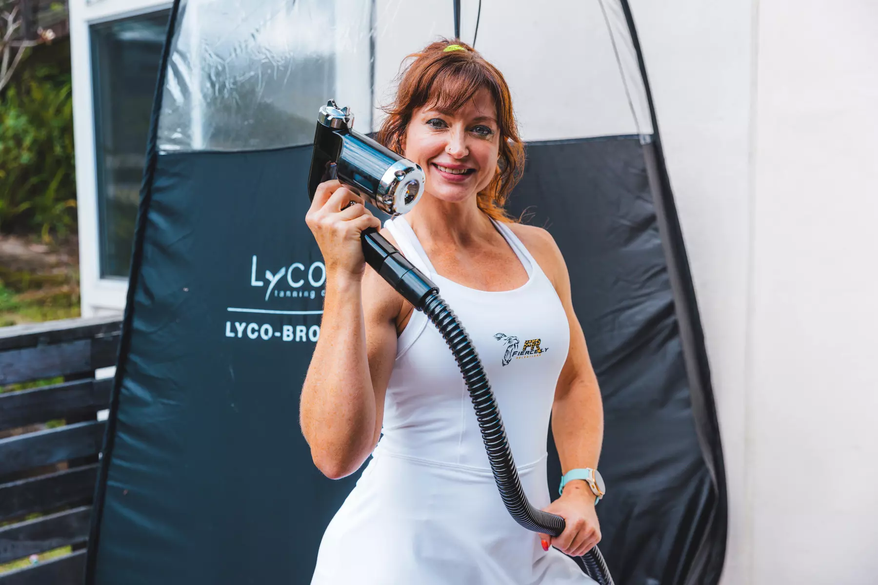 Glow On! 1 or 2 Full Body Spray Tan Sessions Available