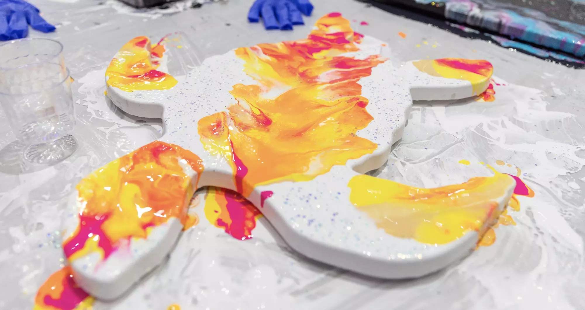 Create Your Own Fluid Abstract Art in a Fun Party Setting, Orlando