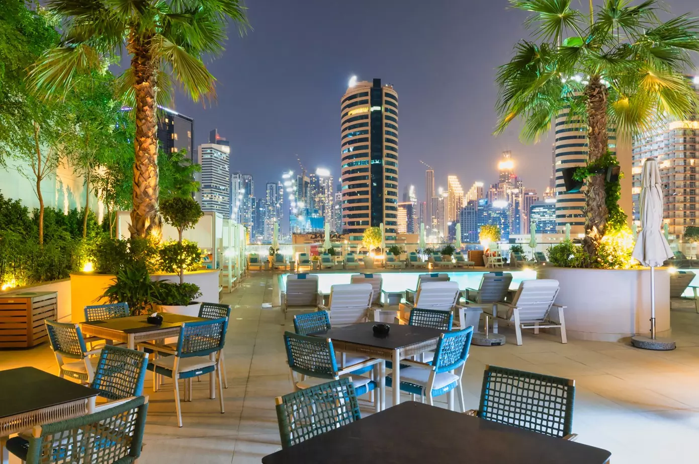 Enjoy a Luxurious 4* Dinner Buffet with Beverages at Vyne @ 4* First Collection Hotel(Up To 49% Off) - Image 7