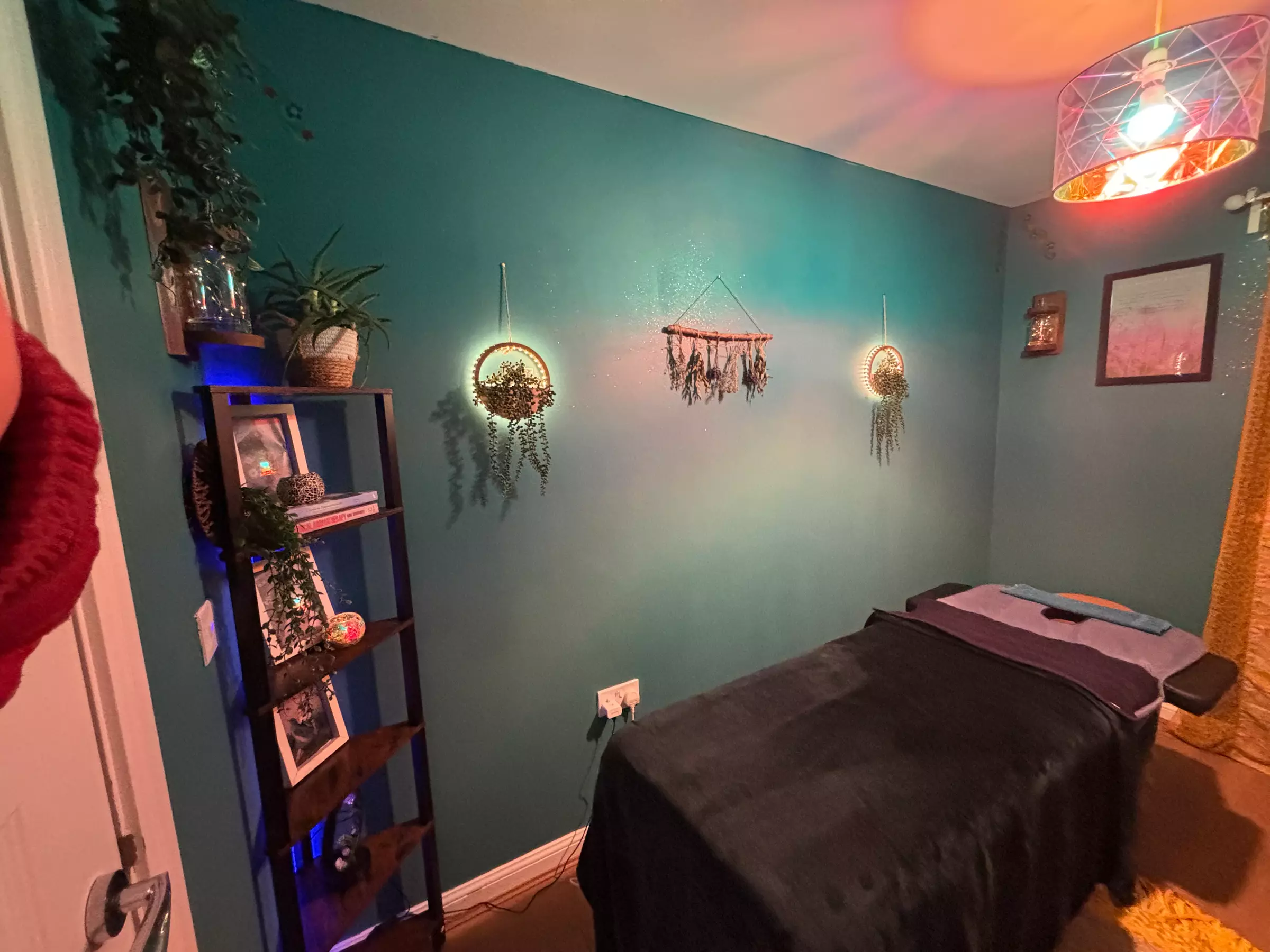 Choose from Aromatherapy, Deep Tissue, or Hot Stone Massage