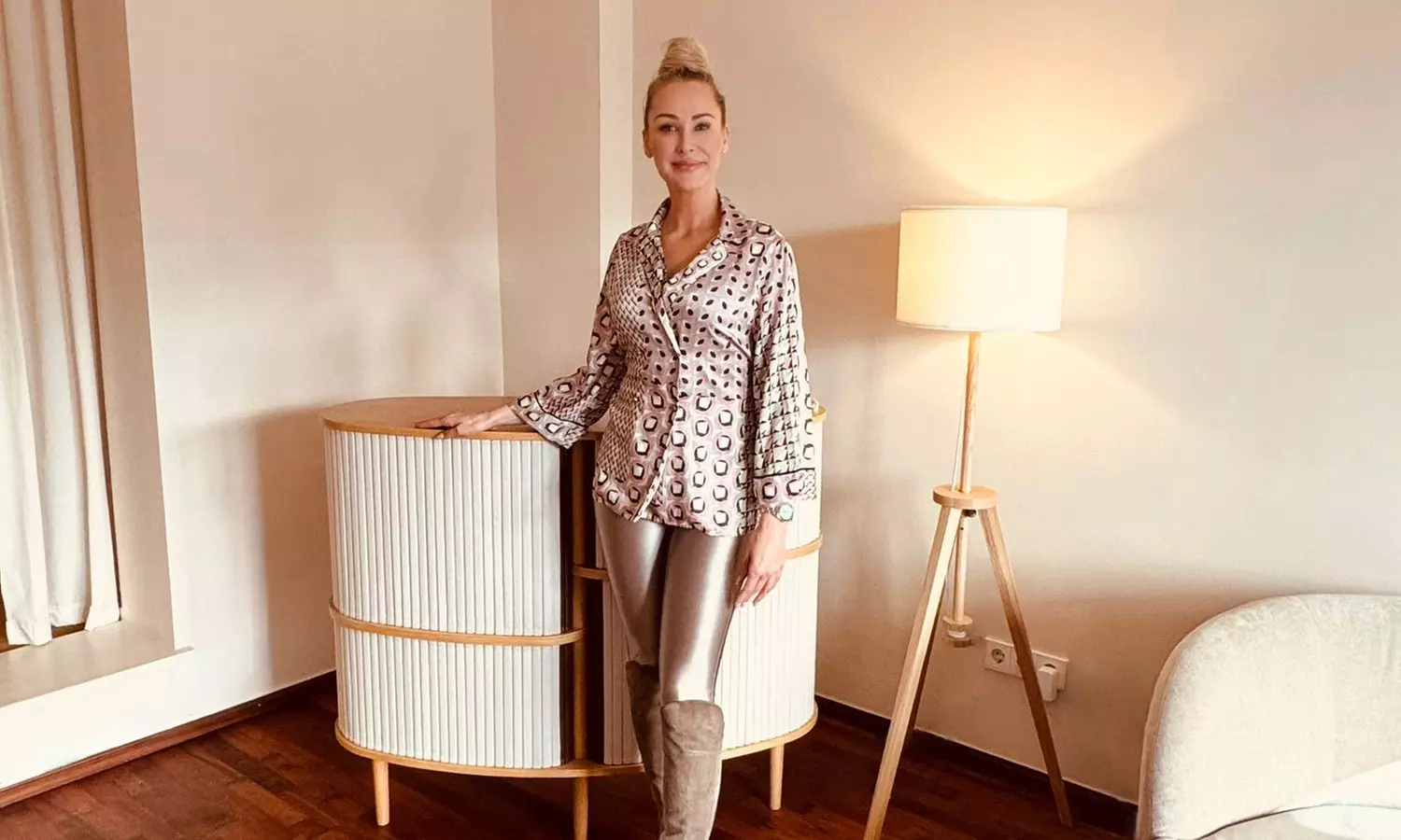 Basis-Pflege-Behandlung mit Ausreinigung & Maske oder Gesichts-Massage