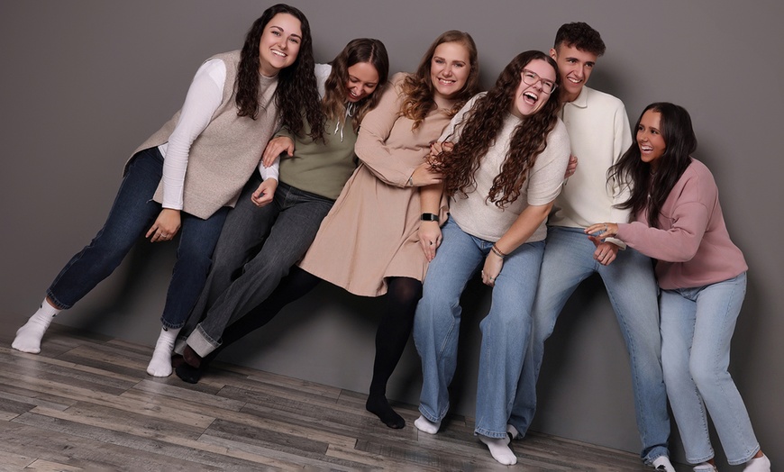 Image 4: Family Photoshoot With Canvas Print 