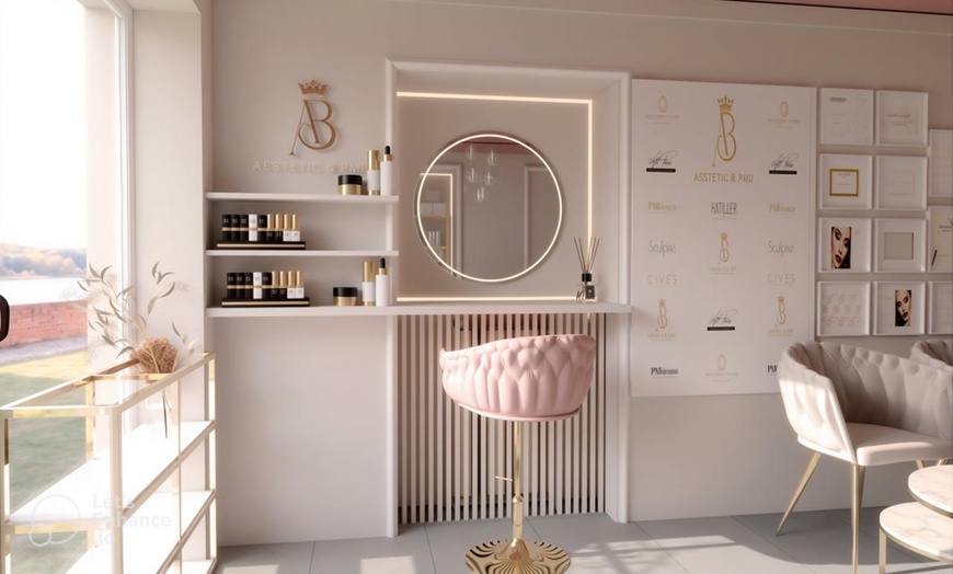 Image 1: Masaż kokosowy relaksacyjny lub olejkiem migdałowym na twarz 