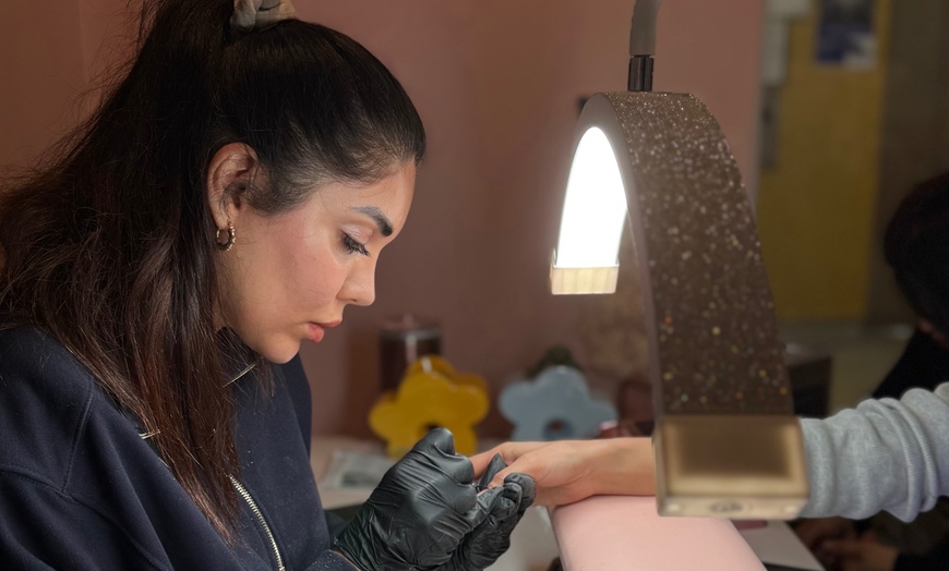 Image 5: BIAB Gel Polish Manicure and BIAB Builder Gel Manicure