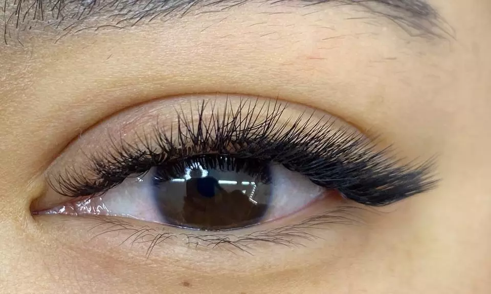 Up to 55% Off on Eyelash Extensions at Jaka lashes