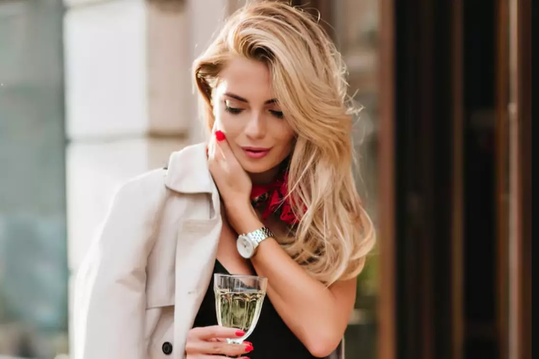 Rapidly Hide Your Apron Belly & Fupa From Being The Main Focus