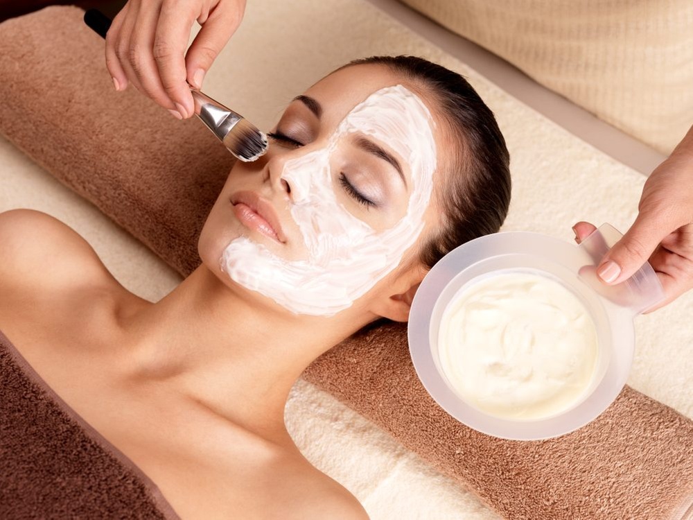 Up to 40% Off on Facial at Deja Vu Spa Studio
