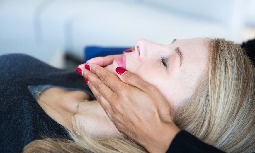 Image 2: Up to 44% Off on Massage at Pure Harmony Clinic