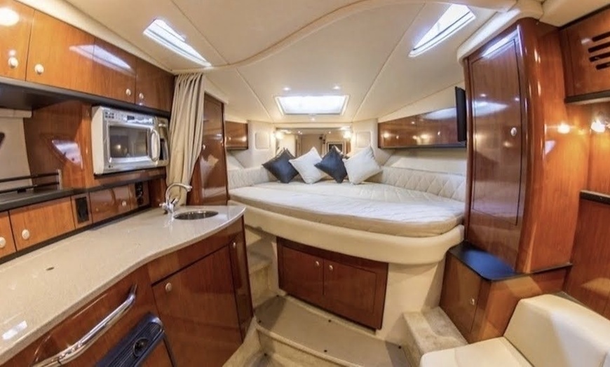 Image 8: Explore Miami's Waters with a 2  or 4 Hours Sea Ray 28'/31' or 32'/34' 