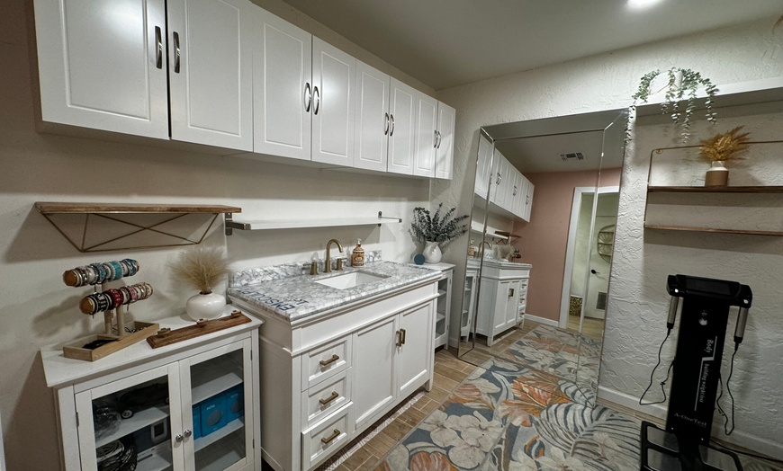 Image 2: Advanced PEMF Therapy for Total Body Renewal