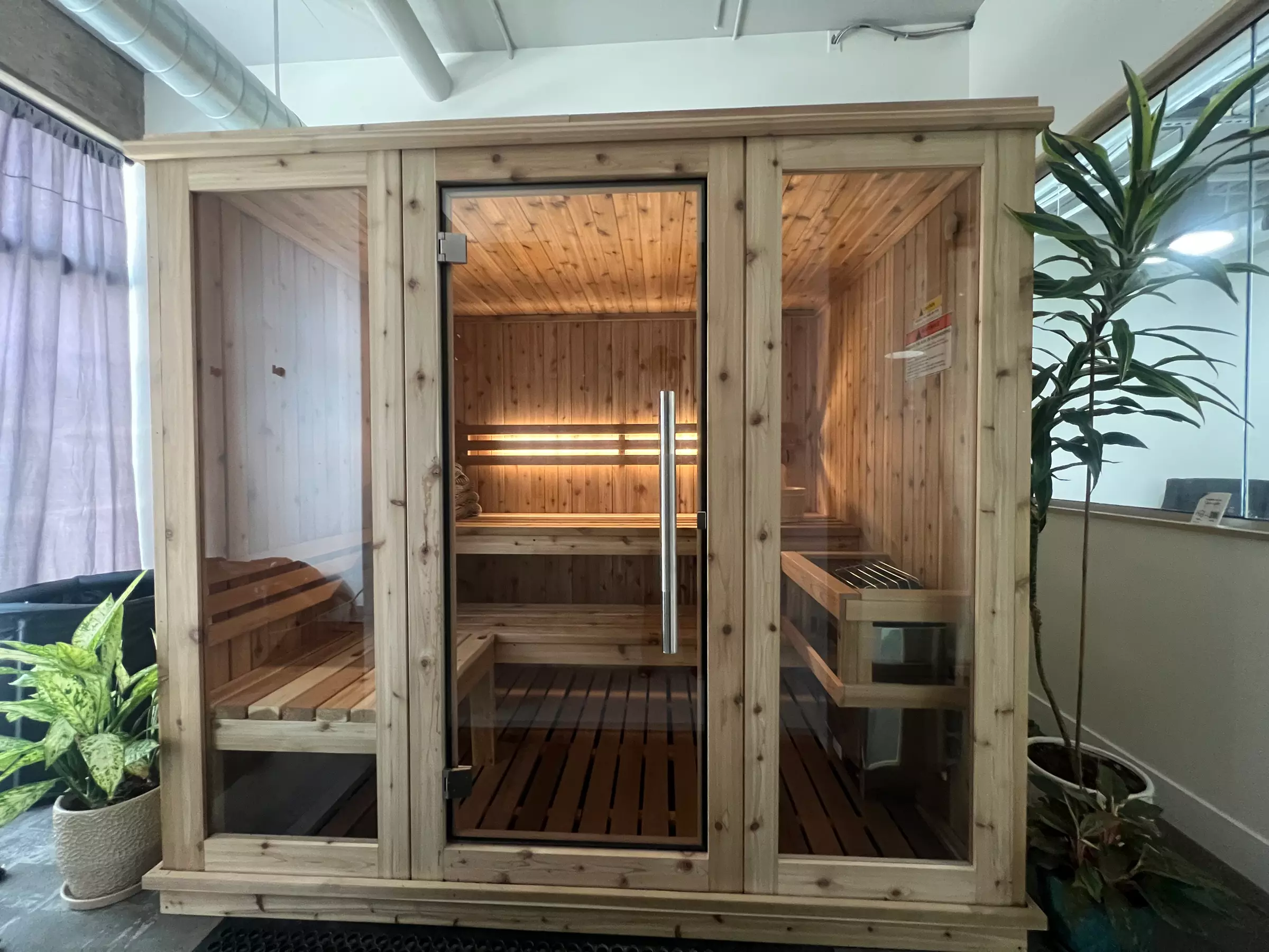Private Infrared Sauna or Communal Traditional Sauna