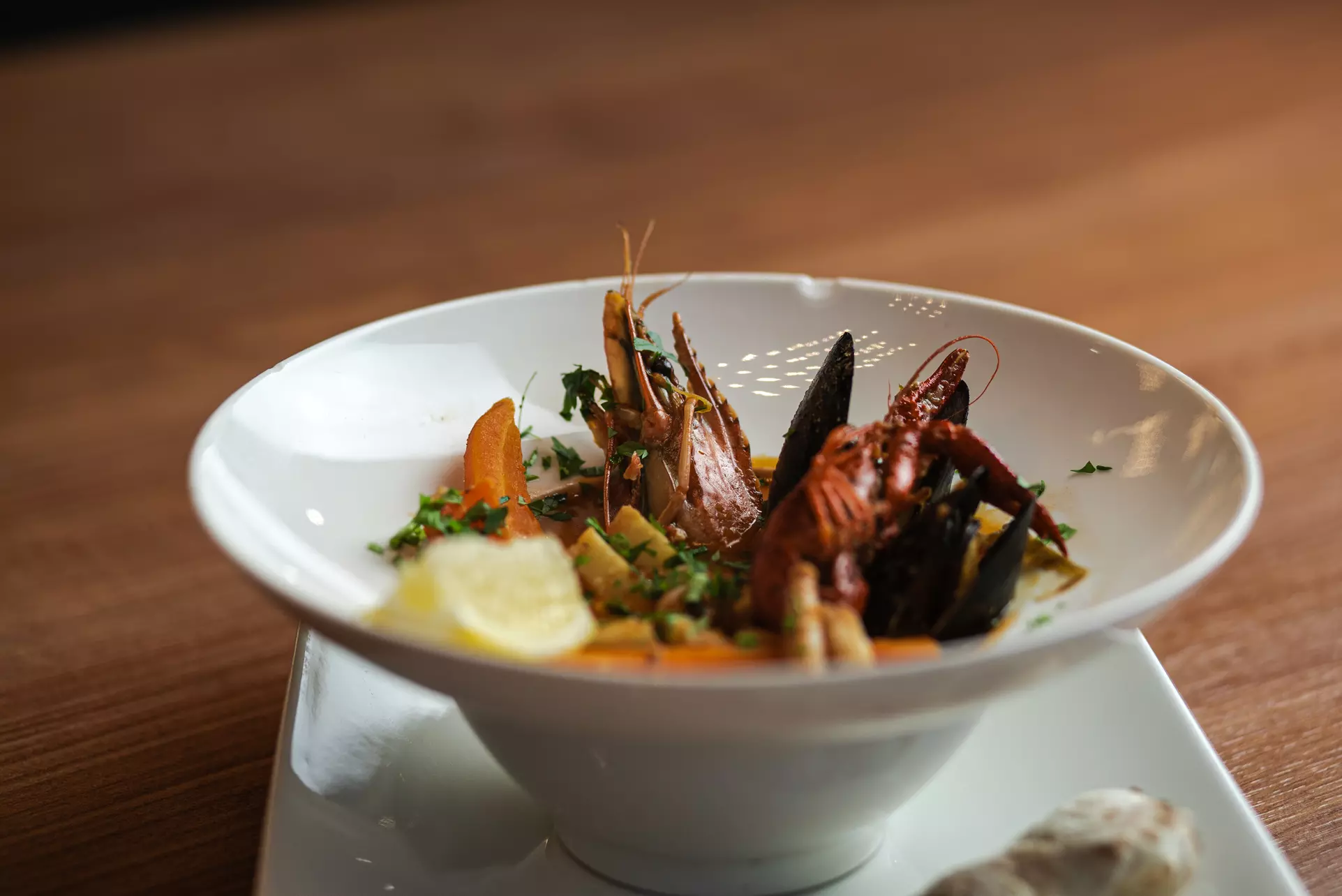 Włoskie specjały: pizza, pasta, panuozzo, deska smakołyków i więcej