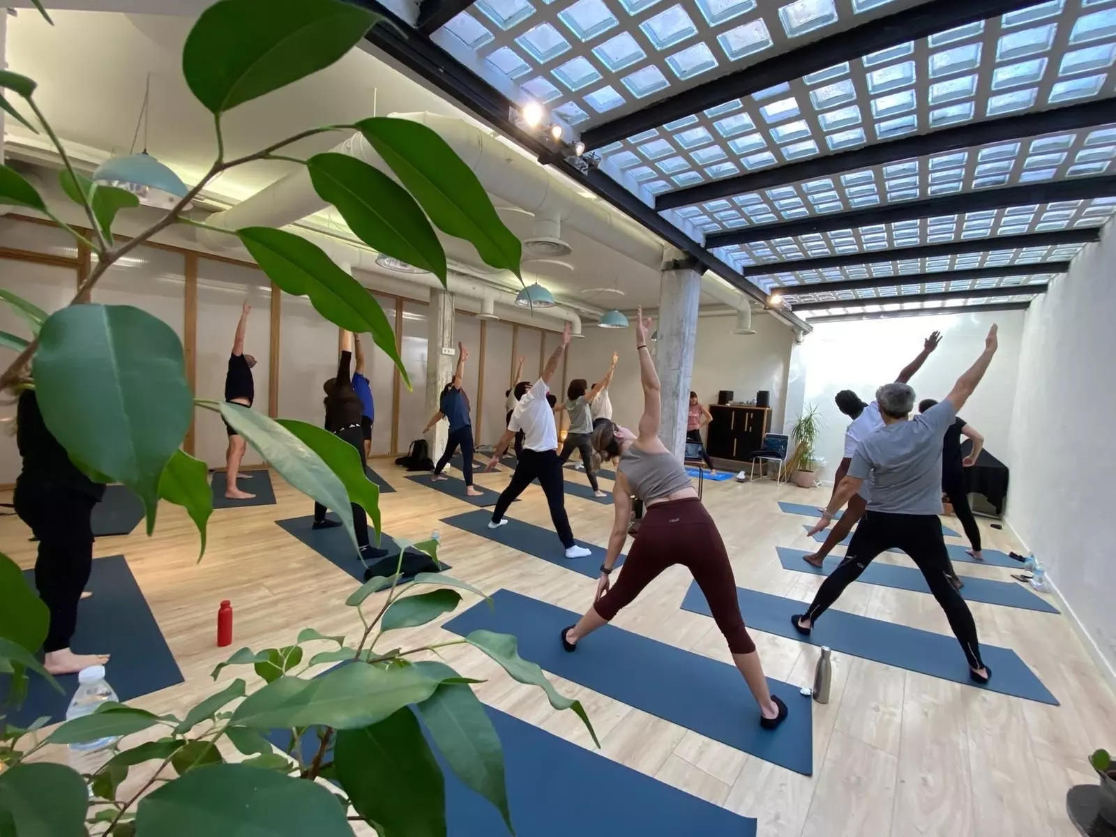 1 o 4 sesiones de yôga en DeRose Method Madrid Centro