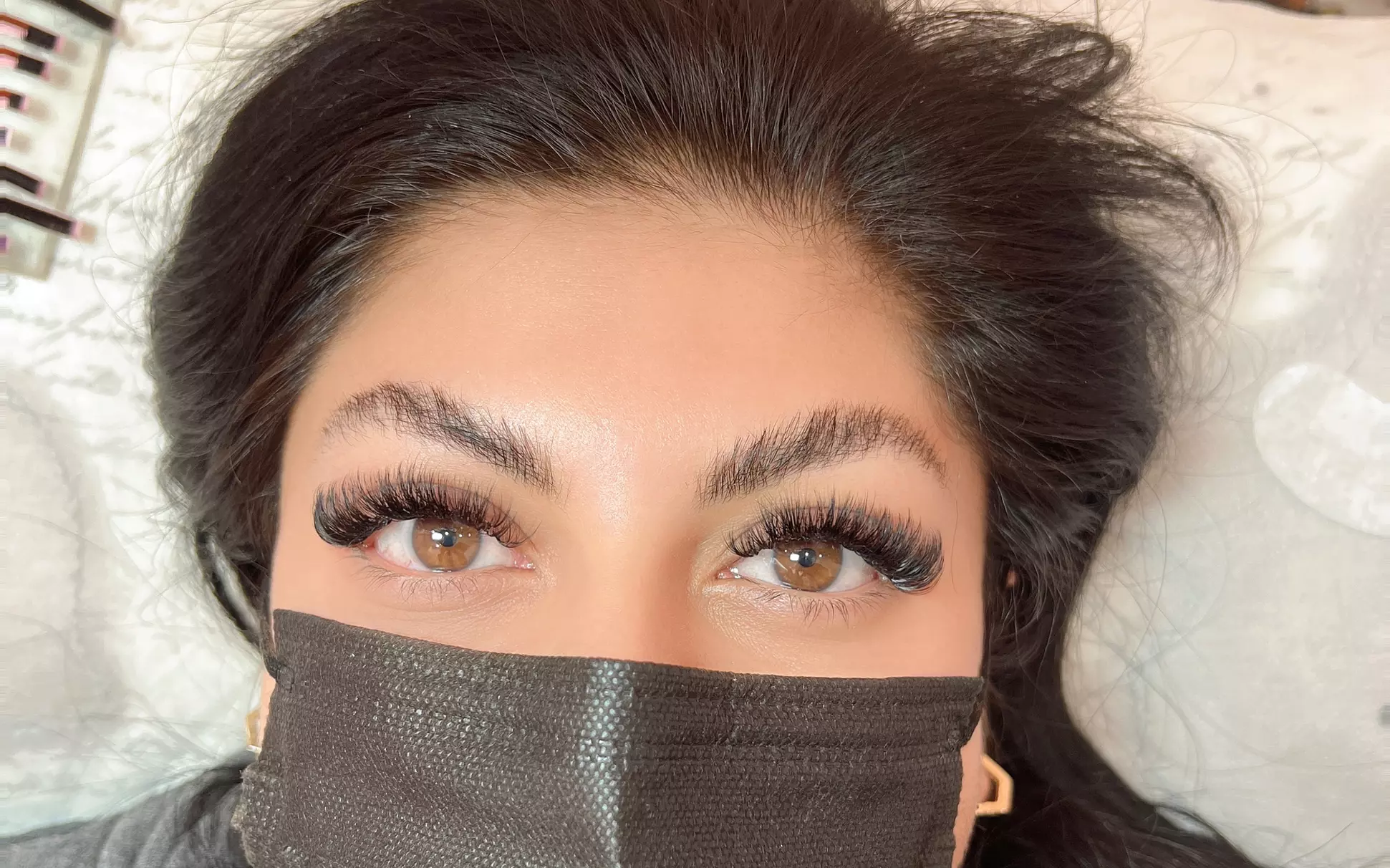 Up to 41% Off on Eyelash Extensions at Vavi Lashes - Second Medium