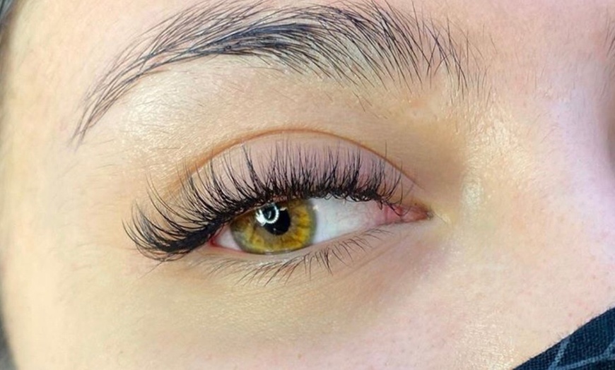 Image 1: Discover Dulce Lash Lounge's Full Sets & Fills Eyelash Extensions for New Clients with Up to 53% Off