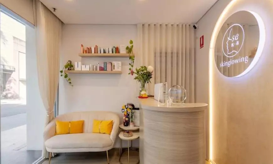 Image 7: Up to 65% Off on Facial - HydraFacial at Skin Glowing Beauty Clinic