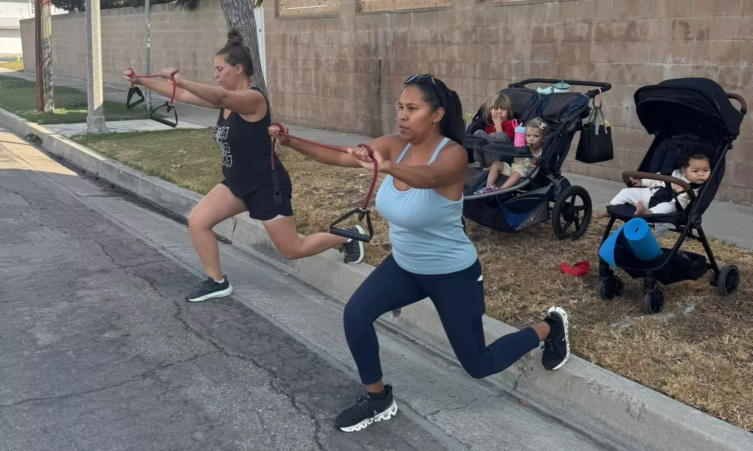 Enroll in the Nation’s Leading Prenatal & Postnatal Fitness Program