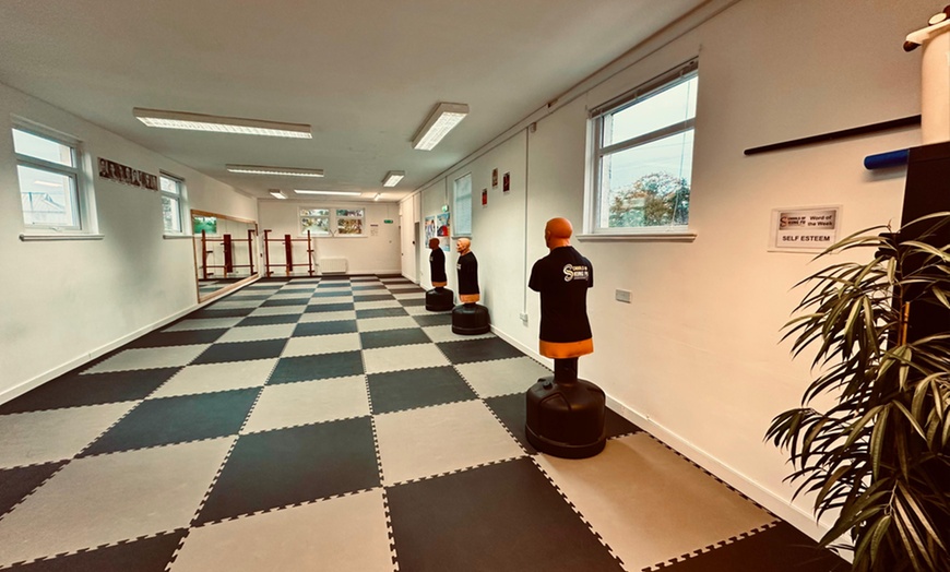 Image 4: 4 Weeks Adult / Kids Classes- £20 Voucher Towards 1st Month Membership