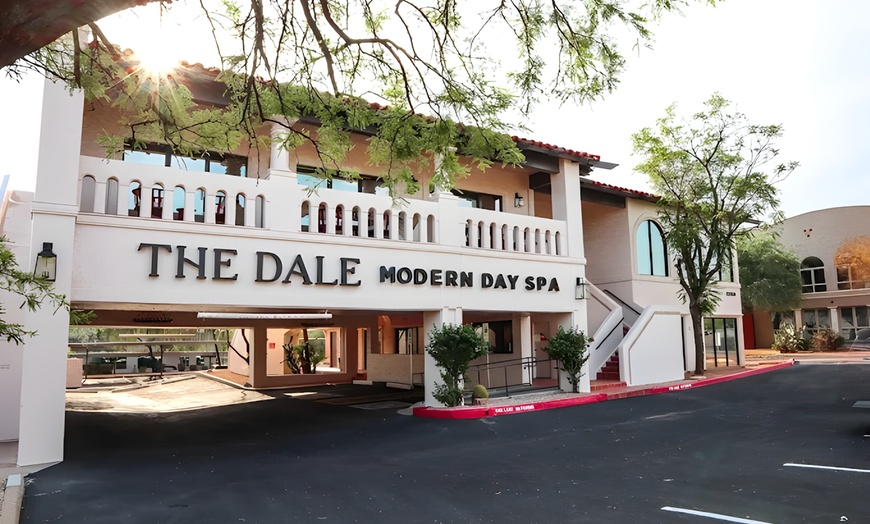 Image 3: Advanced Glacial Facial, Hydrafacial, or Clinical Acne Program